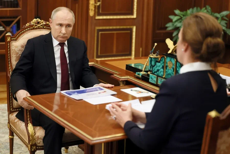 Putinin sirr kimi saxladığı GÜCLÜ VARİS – Hakimiyyəti o qadına ÖTÜRƏCƏK?