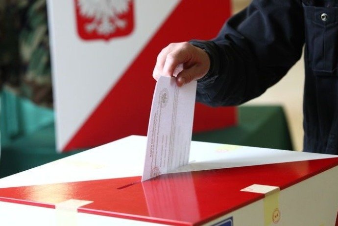 Gürcüstanda prezident SEÇKİLƏRİ: ilk qeyri-birbaşa səsvermə KEÇİRİLİR