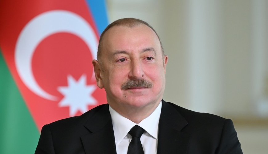 İlham Əliyev: Makron rejimi Fransanı uğursuz dövlətə çevirir