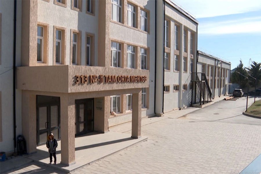 Siniflərə istilik QISA MÜDDƏTƏ verilir, sonra DAYANDIRILIR: Şagirdlərin yarısı xəstədir - ŞİKAYƏT