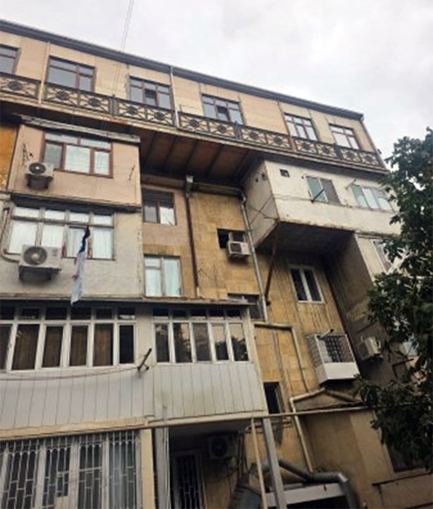 Dördmərtəbəli evin BEŞİNCİ MƏRTƏBƏSİ – Elşad Həsənov "ROMANTİKASI"nın səbəbi nə? / FOTOFAKT