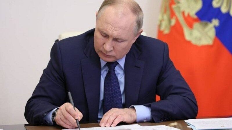 BAŞLANDI! Rusiyada yaşayan azərbaycanlılara XƏBƏRDARLIQ - Putindən SON QƏRAR