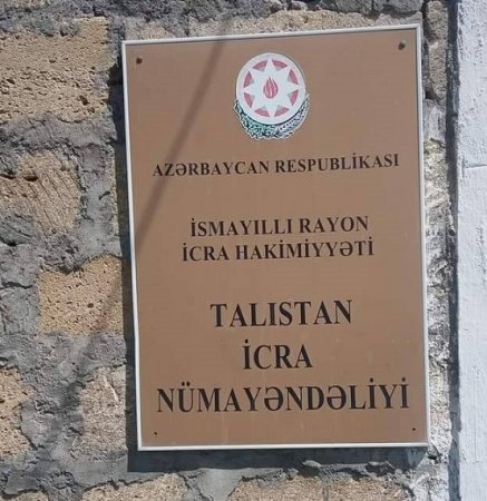 Başçının müavini ZƏBT ETDİYİ torpaq sahəsində RESTORAN TİKİB, GÖL DÜZƏLDİB