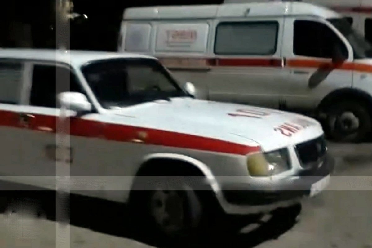 Sabirabad xəstəxanasında səhlənkarlıq İDDİASI: Təcili Tibbi Yardım maşınları çağırışa getmir?