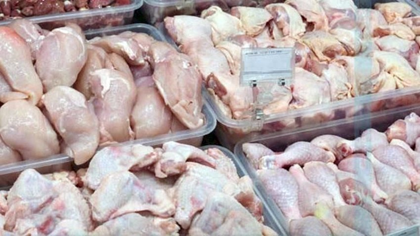 ŞOK AÇIQLAMA: Marketlərdə satılan toyuqlara ÖLDÜRÜCÜ DƏRMAN qatılır?