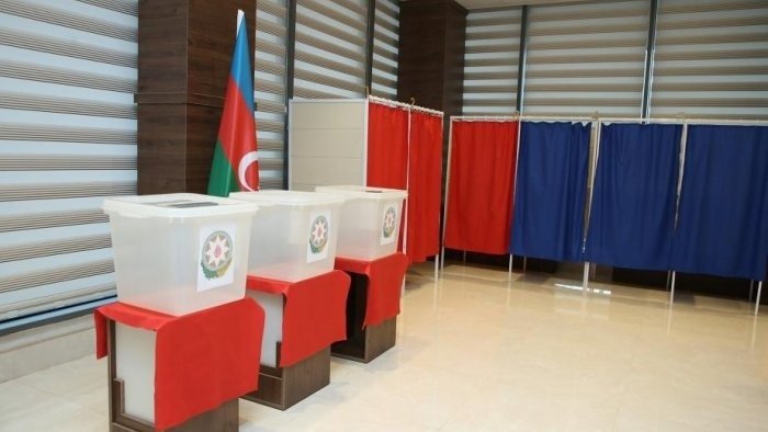 Azərbaycanda BƏLƏDİYYƏ SEÇKİSİ: Səsvermə BAŞLADI