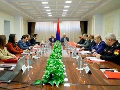 Paşinyan Təhlükəsizlik Şurasını topladı - FOTO