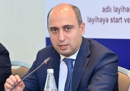 Əmrullayev təhsili BELƏ BİTİRİR: Bir neçə tanınmış pedaqoq insult və infarkt keçirdi... - İTTİHAM VAR...