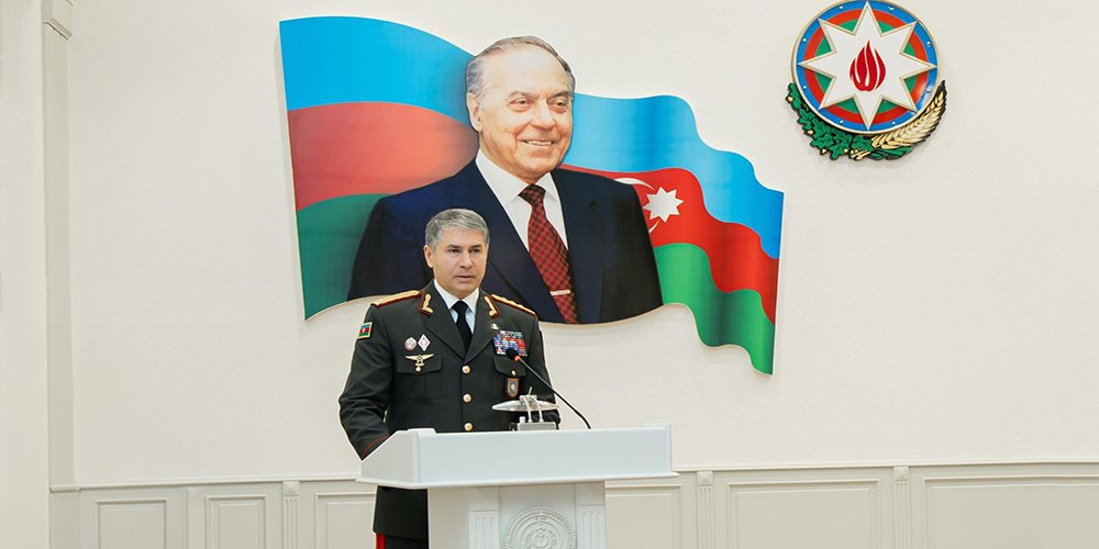 Dövlətə sədaqətin, xalqa xidmətin nümunəsi