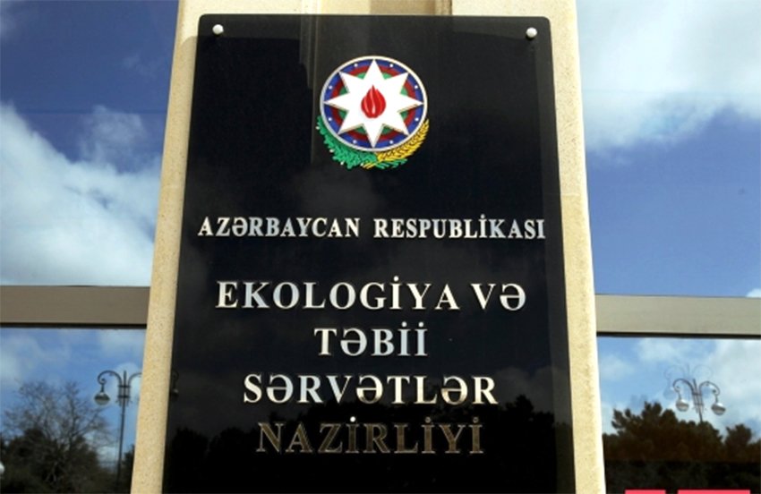 ETSN-nin küçədə  İTİRİLMİŞ SƏNƏDİNƏ sahib çıxan olacaqmı? FOTOFAKT