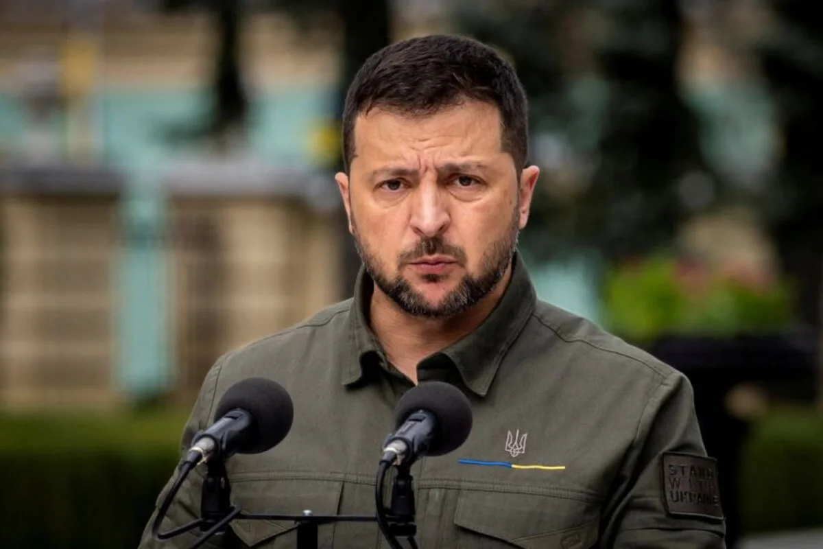 Zelenski Tramp və Putinlə üçtərəfli görüş keçirməyi təklif etdi