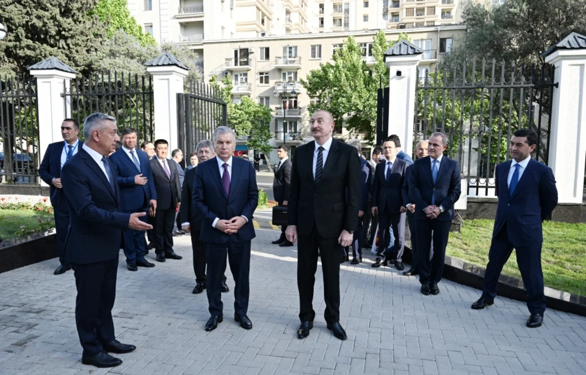 İlham Əliyev və Şavkat Mirziyoyev Özbəkistan səfirliyinin yeni binasının açılışında iştirak ediblər