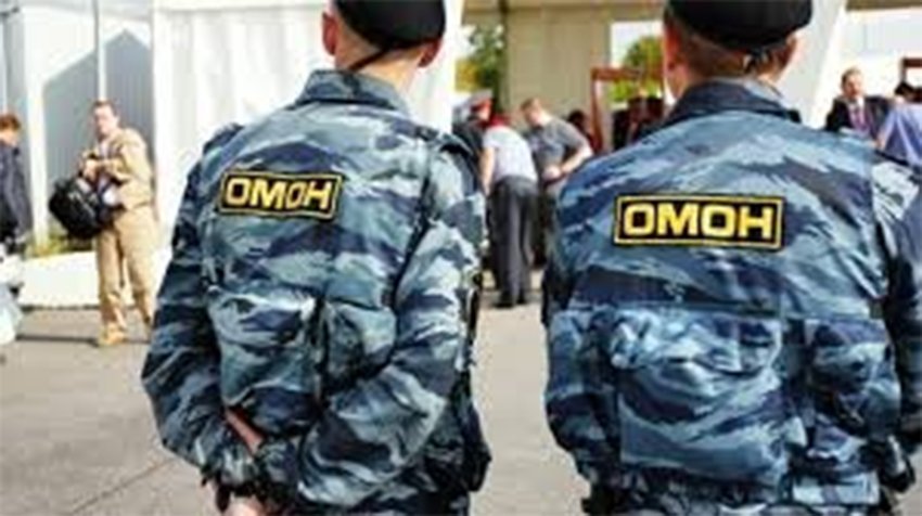 Moskvada “OMON”-ların bazarda azərbaycanlılara qarşı reydi - VİDEO