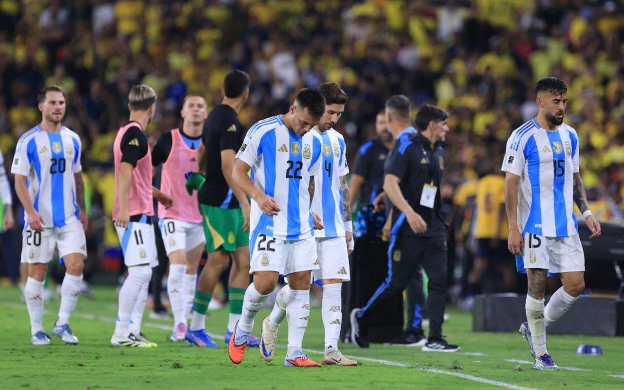 Argentina və Braziliya milliləri uduzdu - VİDEO