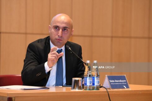 NAZİRİN TƏNQİDİ VƏ VƏTƏNDAŞLARIN “QANUNSUZ DİPLOM FƏRASƏTİ” – Əmrullayev diplomların tanınması barədə danışarkən nəyi “unudub”?