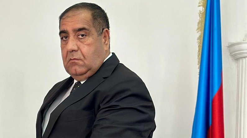 Baləkənin sabiq icra başçısı İslam Rzayev qanunsuz əməllərini etiraf edir…