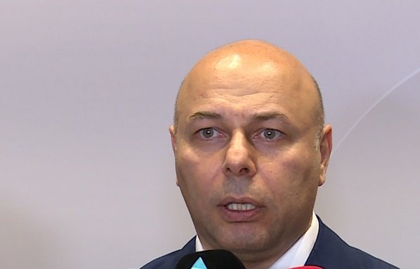 Neftçilər Xəstəxanasında həkim Ramil Əliyev 2500 manat alaraq əməliyyat etdi amma pasiyent ö*dü-Video