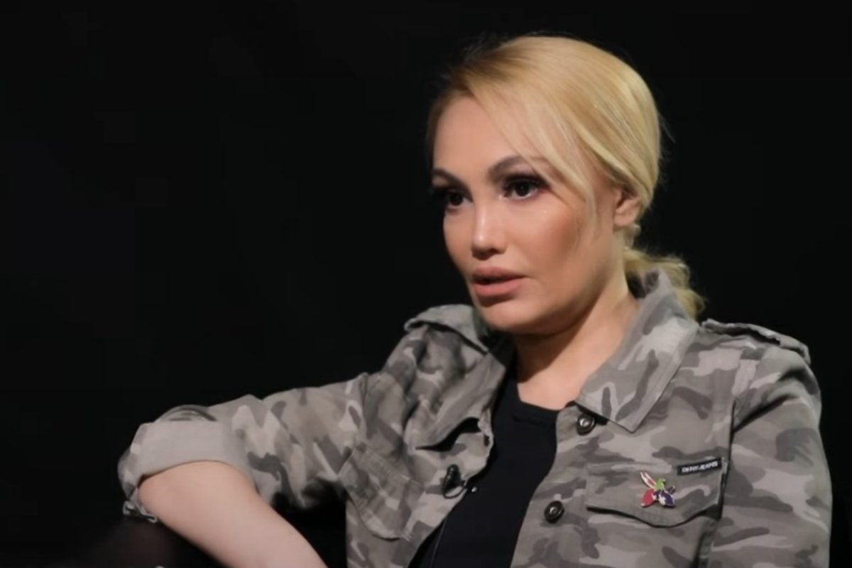 Nura Suri Mədəniyyət Nazirliyini ifşa etdi: “Pul verib, tədbirlərə qatılmaq olur”