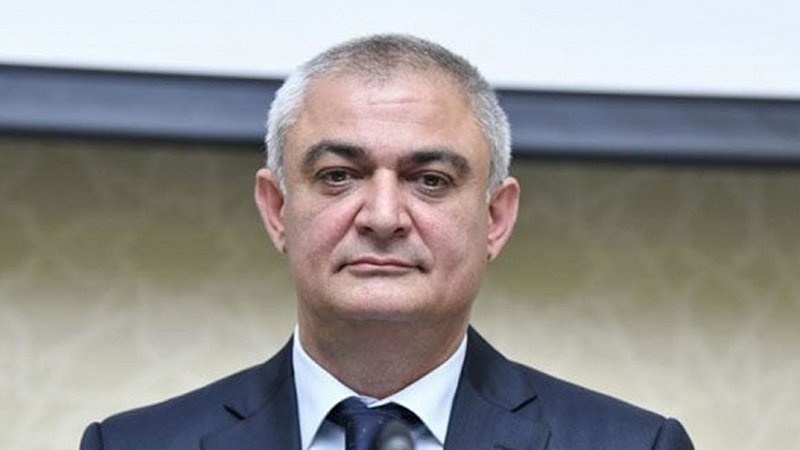 Həbsdəki sabiq məmur: "Məhkəməni tez bitirək, açıq ürək əməliyyatı olunmalıyam"