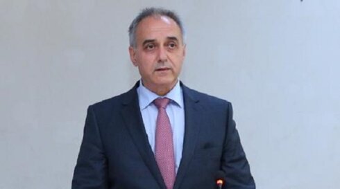 Binəqədi rayonu Səttar Bəhlulzadə 149 ünvanında qanunsuz 5 mərtəbəli binanın arxasında əlavə qapı açılır - Görəsən İcra başçısı hara baxır?