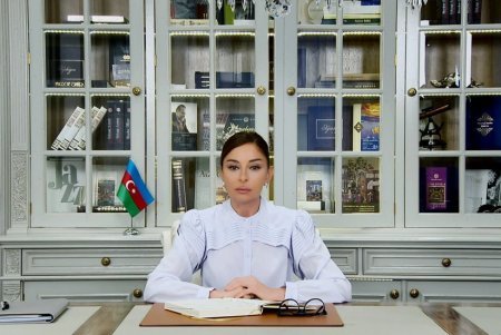 Mehriban Əliyevadan təyyarə qəzasının ildönümü ilə bağlı paylaşım – FOTO
