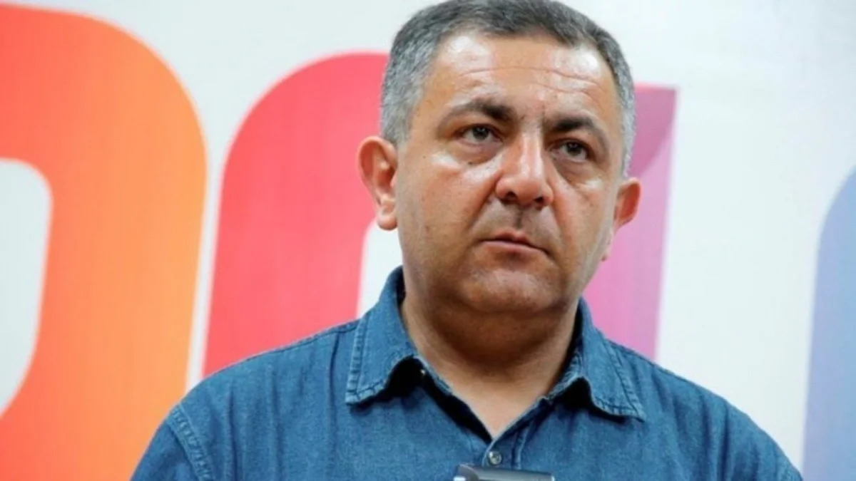 Ərəstun Oruclunun məhkəməsi başlayıb