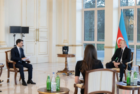Prezidentin müsahibəsindən çıxan qənaət: C6 və TDT bir-biri üçün faydalıdır - ŞƏRH