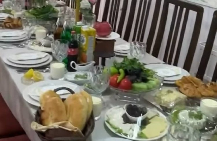 “Santo Mare”, “Duyğu”, “Şərur”, “Regnum” və “Oregano” restoranlarda dəvə qutabı verilir? -Video