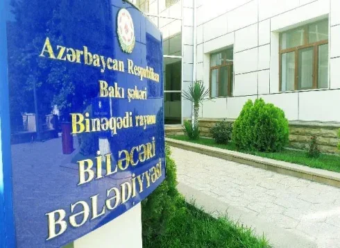 Biləcəri Bələdiyyəsində nə baş verir: "Bələdiyyə əməkdaşı, jurnalistə hücum çəkdi.." VİDEO