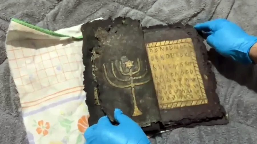 Türkiyəni heyrətə gətirən DUA KİTABI: 600 il sonra görün necə tapıldı – VİDEO