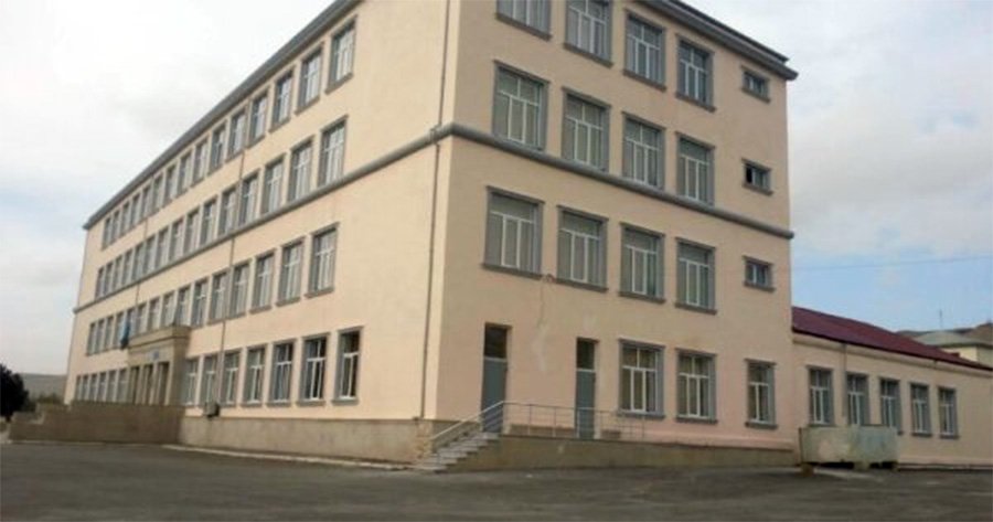 Lökbatandakı 233 nömrəli məktəblə bağlı SENSASİYA: - Direktor bütün pəncərələri dəmir setkalarla NİYƏ BAĞLAYIR?