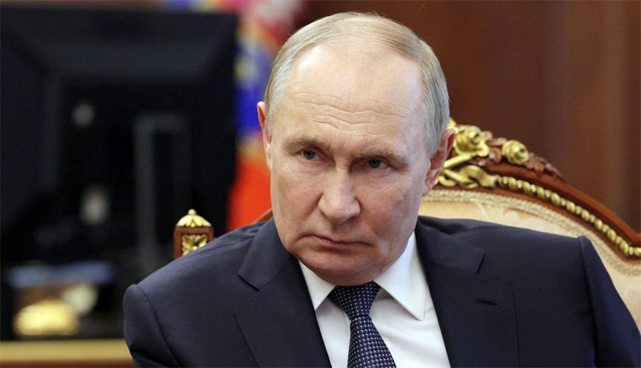 "Qələbə həmişə BİZİMLƏ OLACAQ" - Putin Qırmızı meydandan dünyaya MEYDAN OXUDU!