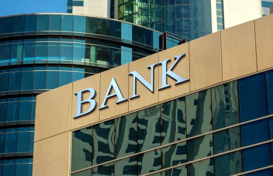 Azərbaycanda bankların qazandığı MİLYONLAR hara gedir? – Şübhəli MƏQAMLAR
